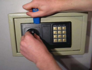 泰山24小时上门开锁公司