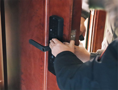 泰山24小时上门开锁公司